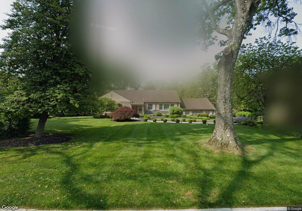 824 Gatemore Rd, Bryn Mawr, PA 19010 - photo 1