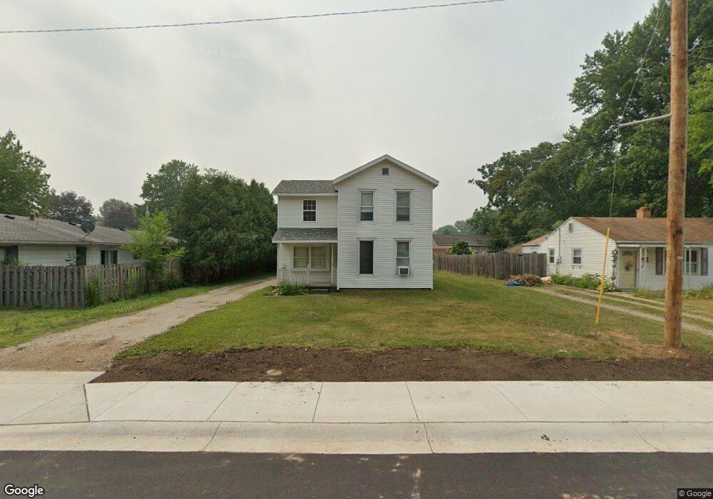 204 N Meridian St, New Carlisle, IN 46552 - photo 1