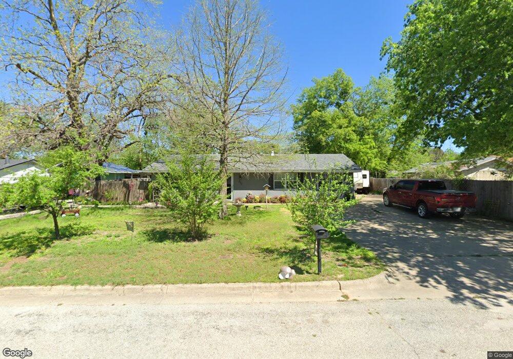 210 W 5th St, Weatherford, TX 76086 - photo 1