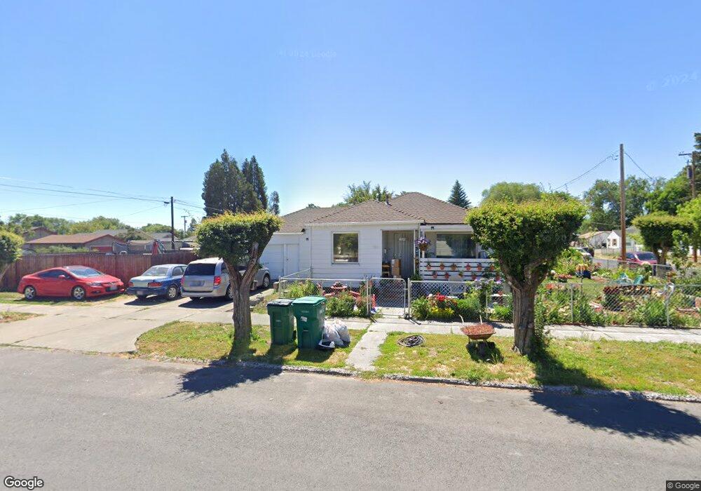 900 Division St, Klamath Falls, OR 97601 - photo 1