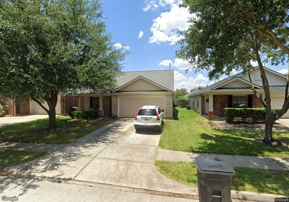 9243 Canaday Park Ln, Houston, TX 77075 - photo 1