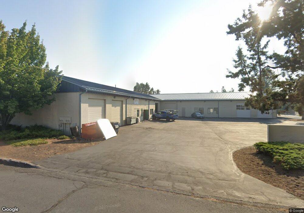 920 SE Textron Dr, Bend, OR 97702 - photo 1