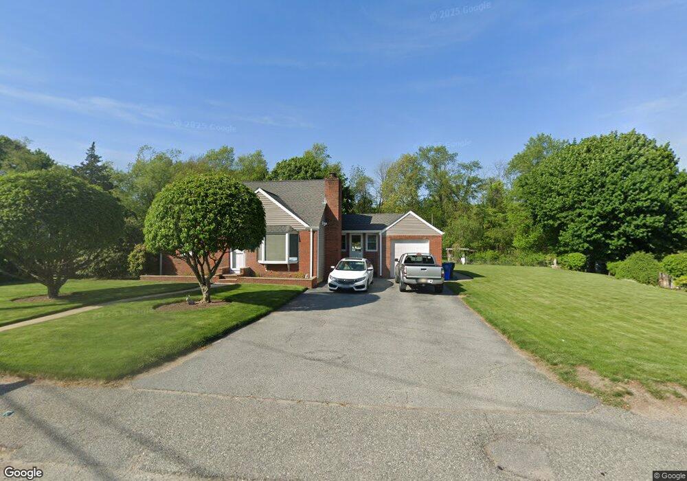 479 Scituate Ave, Cranston, RI 02921 - photo 1