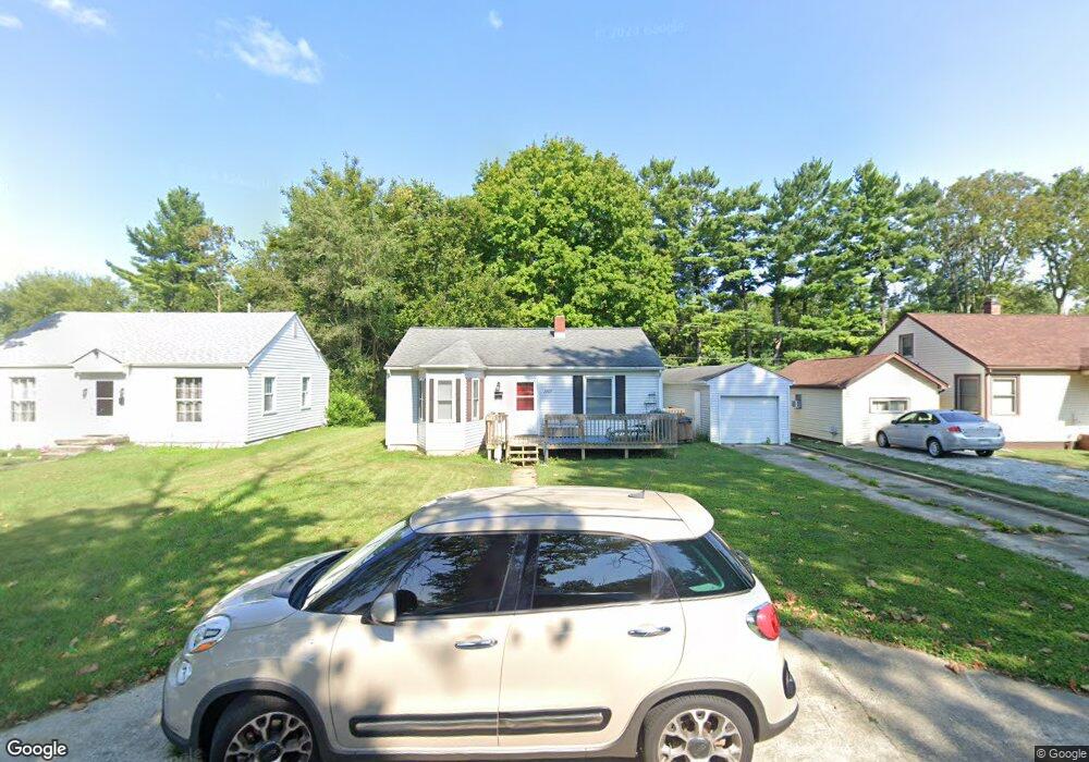 3309 Sycamore Dr, Columbus, IN 47203 - photo 1