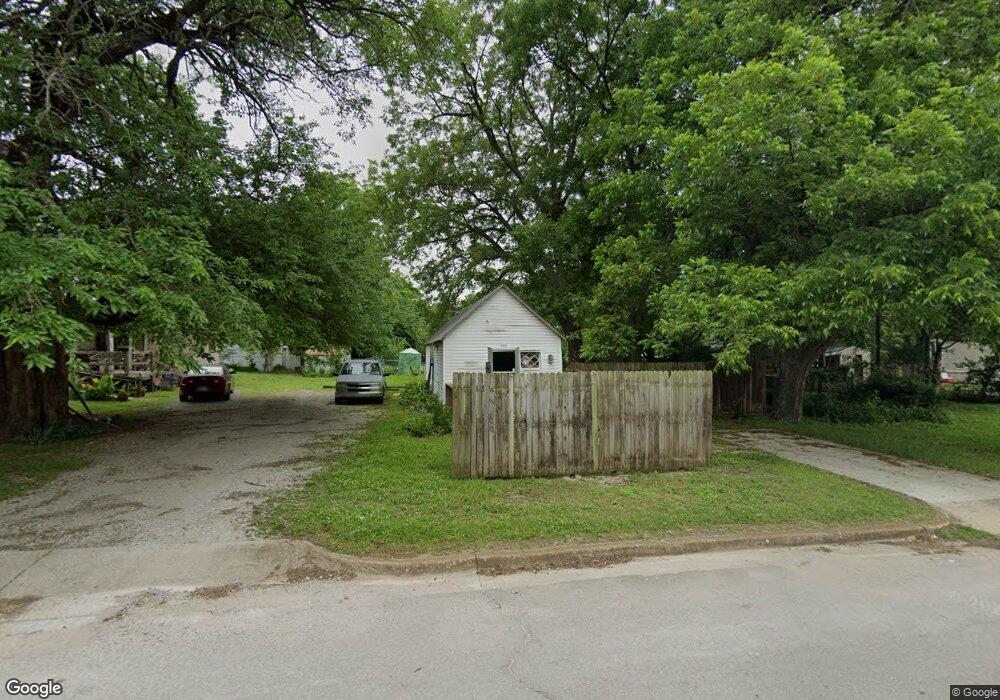 210 5th Ave SW, Ardmore, OK 73401 - photo 1