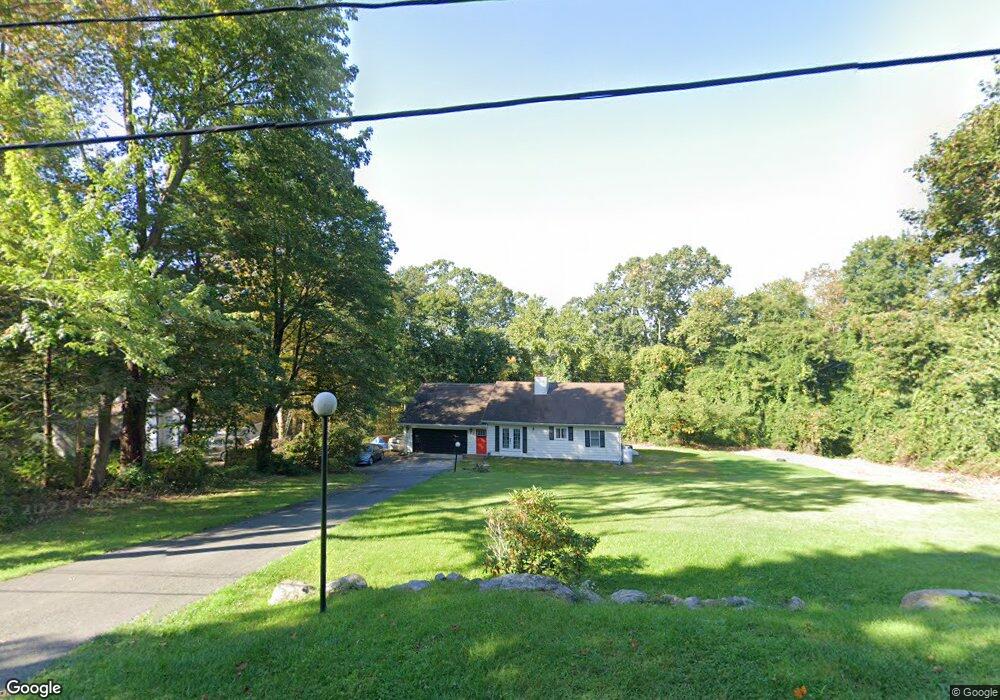 5 Fulton Dr, New Fairfield, CT 06812 - photo 1