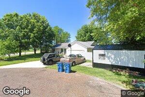 200 Caboose St, Ursa, IL 62376