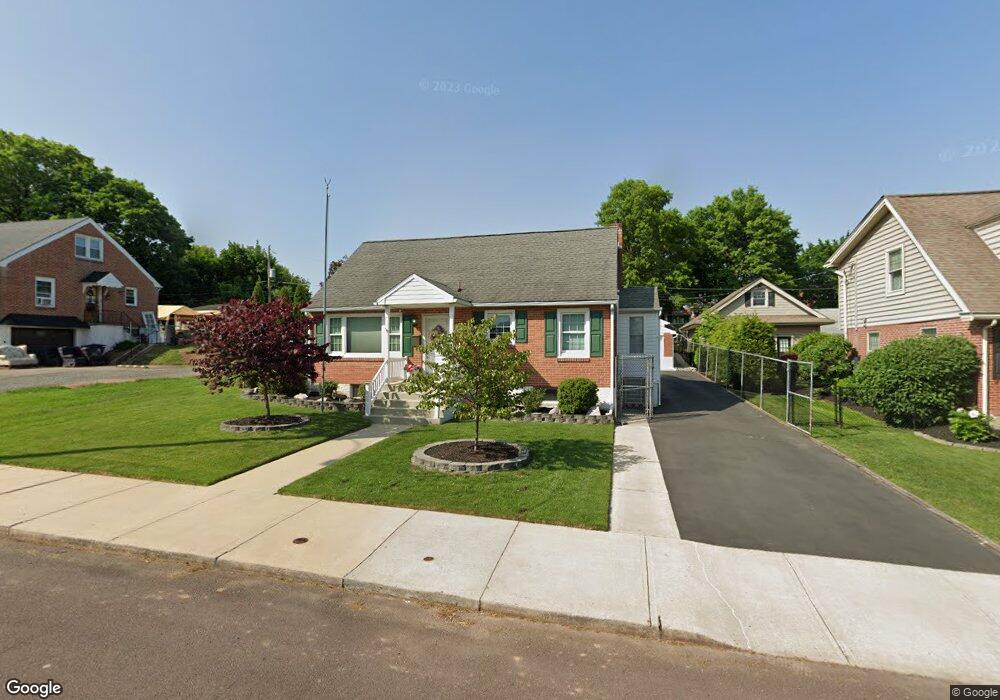 19 W 7th St, Pottstown, PA 19464 - photo 1