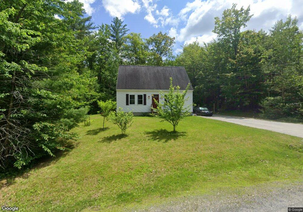 10 Lincoln Cir, Hillsborough, NH 03244 - photo 1