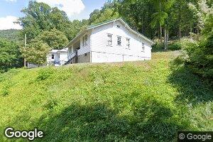 77 Brookside Acres Rd, Accoville, WV 25606