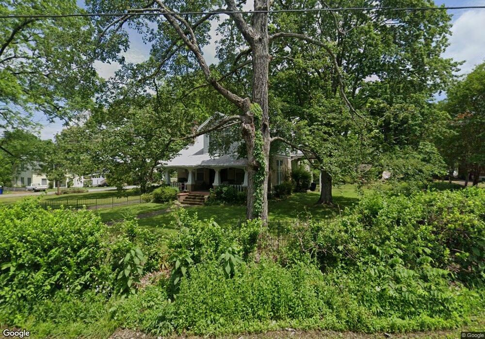 601 E Lane St, Shelbyville, TN 37160 - photo 1