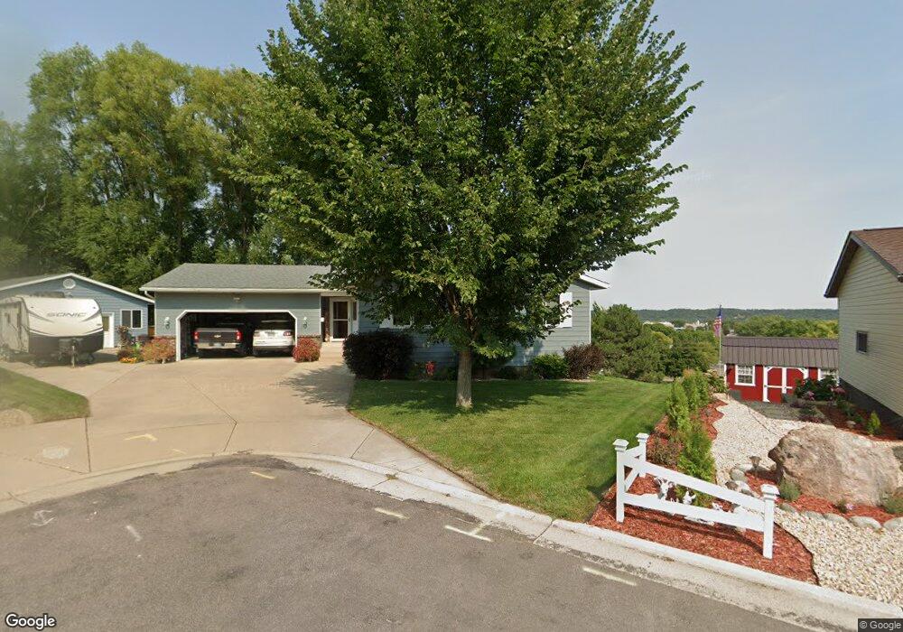 1016 17th St N, New Ulm, MN 56073 - photo 1