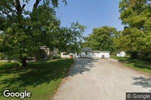 710 W Hunter St, Sullivan, IL 61951