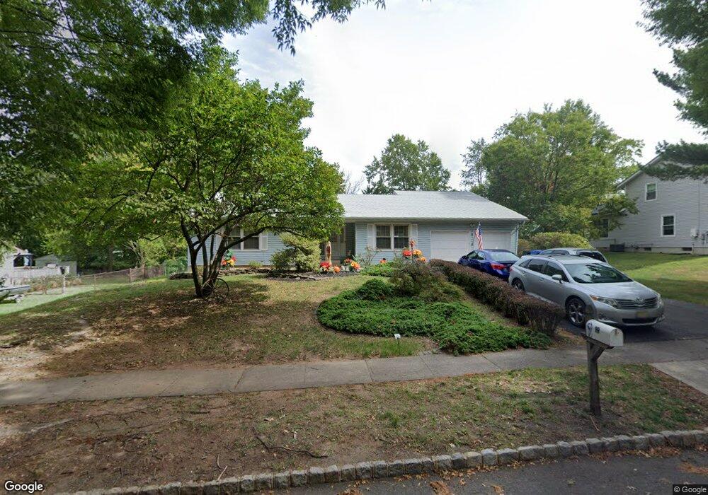 19 Woodlake Dr, Piscataway, NJ 08854 - photo 1