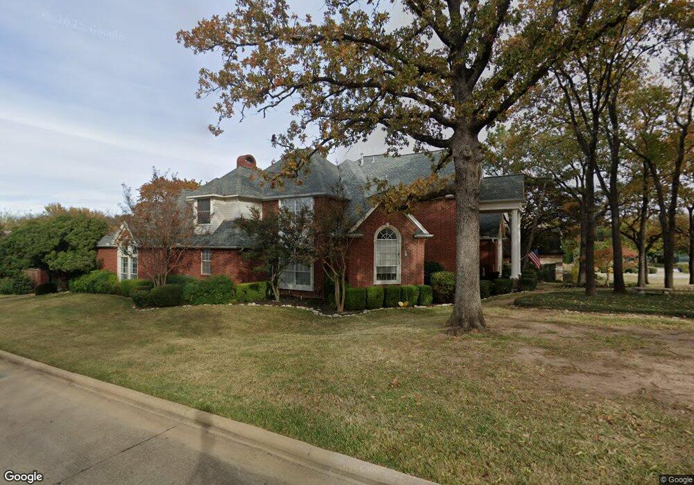 100 Williamsburg Ct, Colleyville, TX 76034 - photo 1