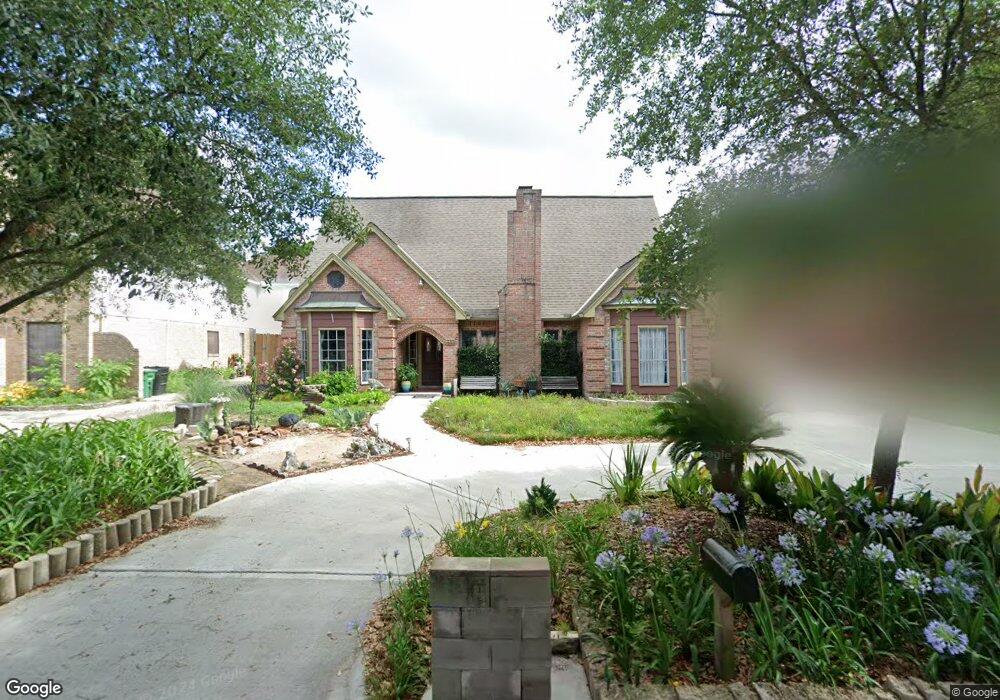 3802 Holder Forest Dr, Houston, TX 77088 - photo 1