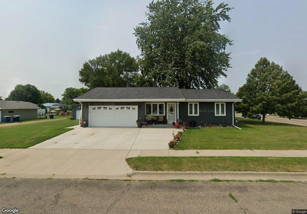 1717 11th Ave NE, Jamestown, ND 58401 - photo 1