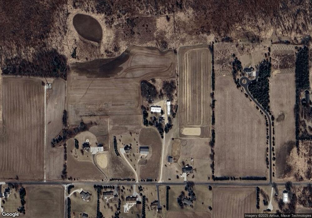 5234 Beechnut Dr, Kewaskum, WI 53040 - photo 1