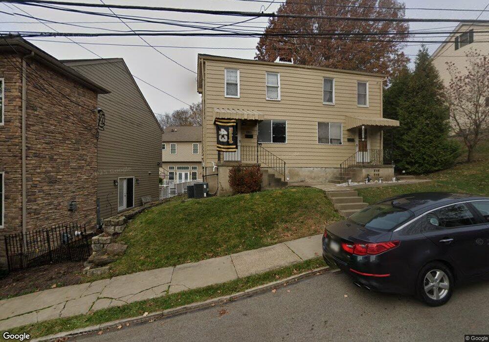 404 Sweetbriar St, Pittsburgh, PA 15211 - photo 1