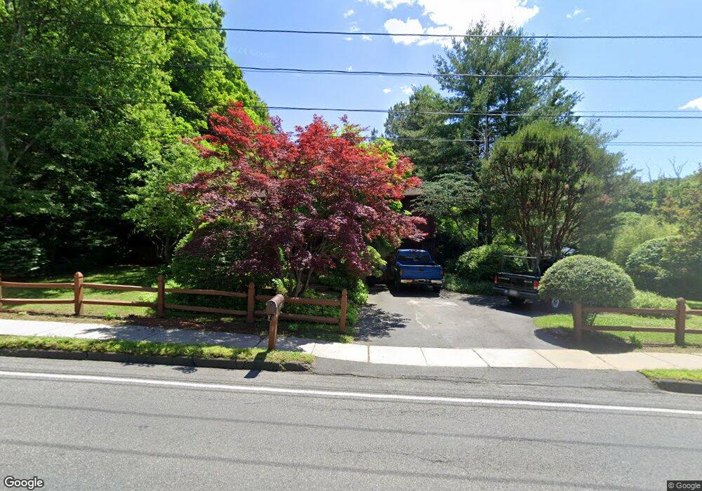 251 Pendleton Ave, Chicopee, MA 01020 - photo 1