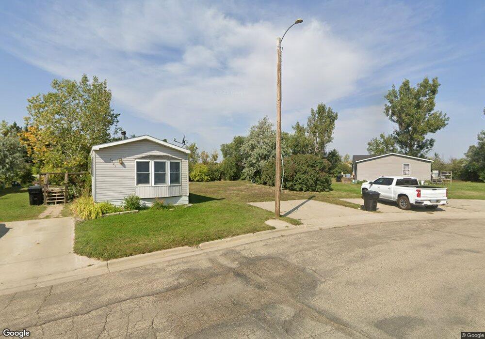 2725 11th Ave W, Williston, ND 58801 - photo 1