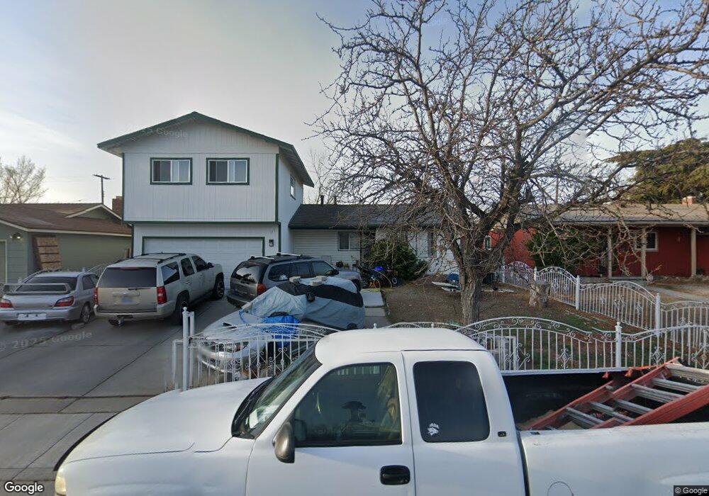 137 Galleron Way unit 2, Sparks, NV 89431 - photo 1