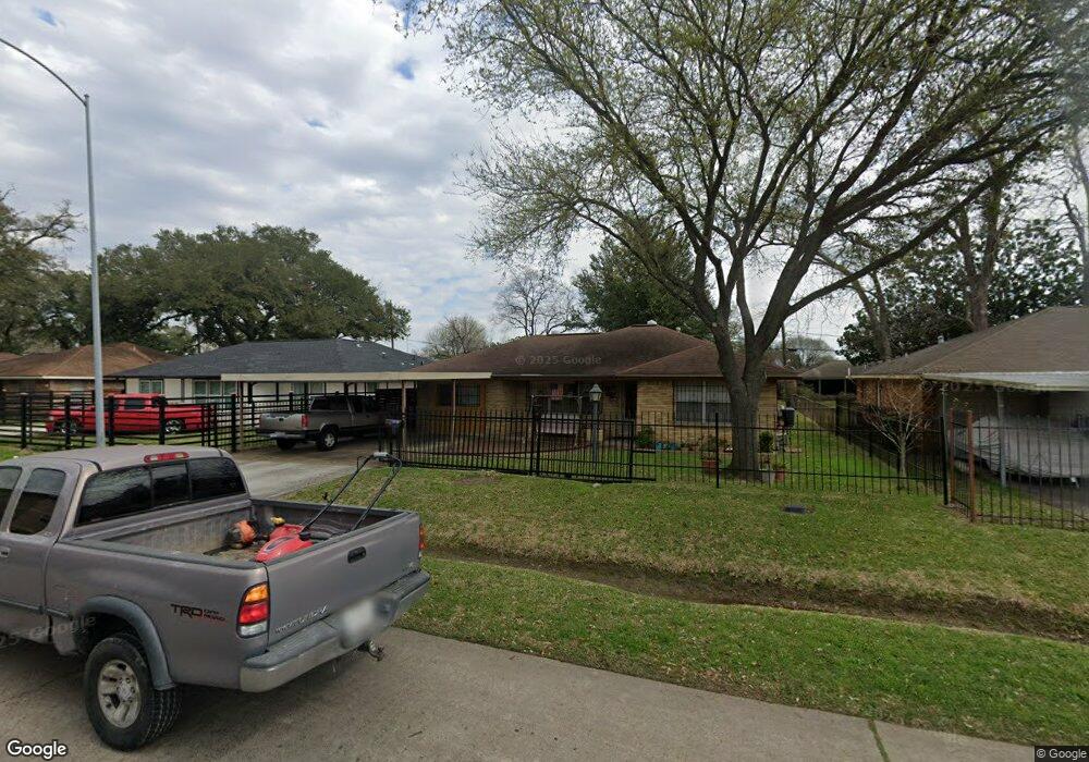 4502 Moore St, Houston, TX 77009 - photo 1