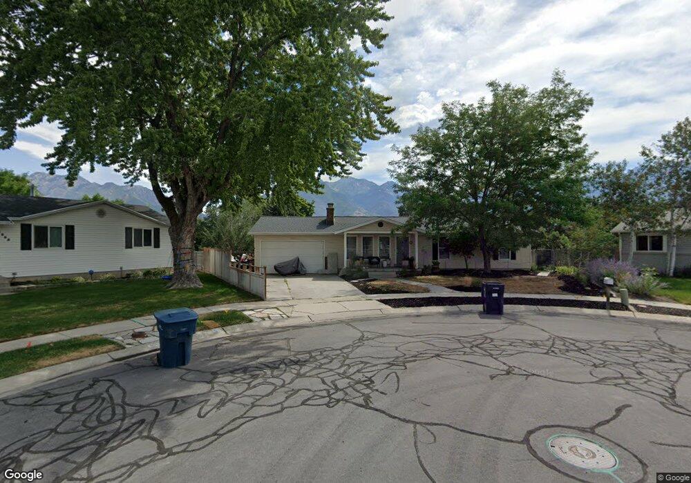 1558 Huckleberry Cir, Sandy, UT 84093 - photo 1