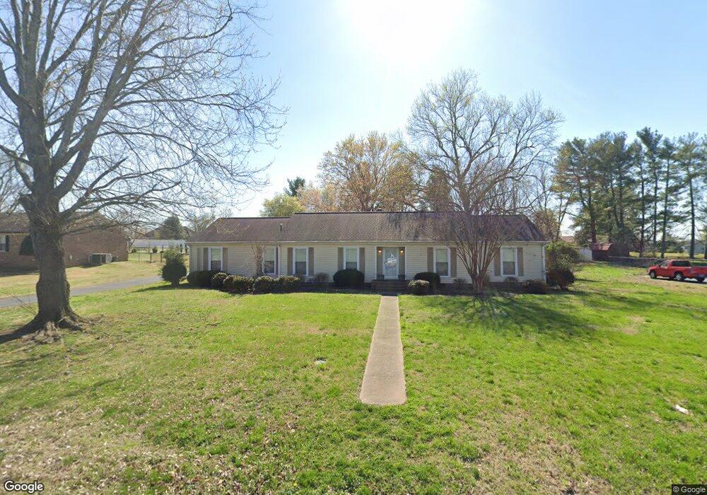 314 Meadowlark Dr, Shelbyville, TN 37160 - photo 1