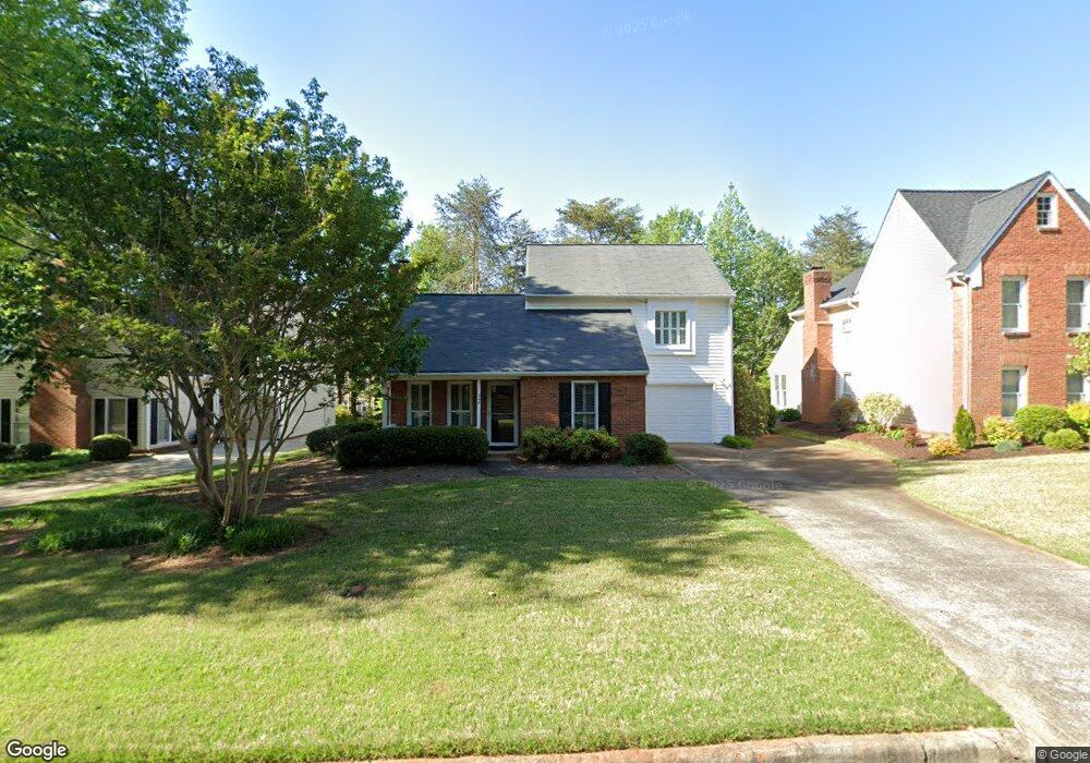 208 Roswell Green Ln, Roswell, GA 30075 - photo 1