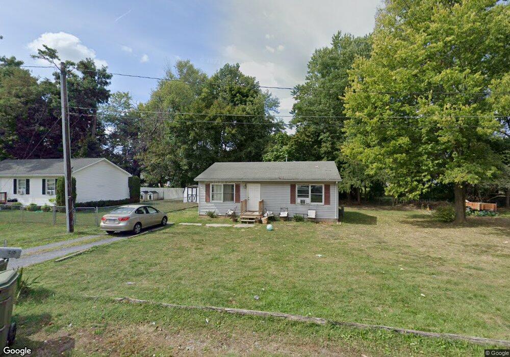 175 N Winchester Ave, Waynesboro, VA 22980 - photo 1