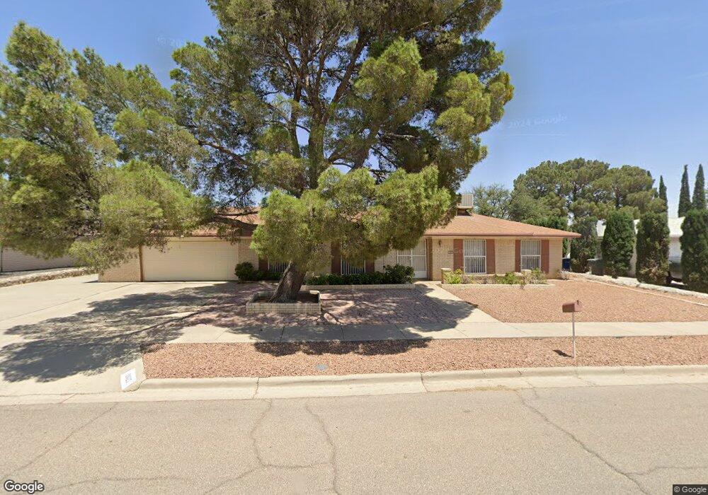 10625 Vista Alegre Dr, El Paso, TX 79935 - photo 1