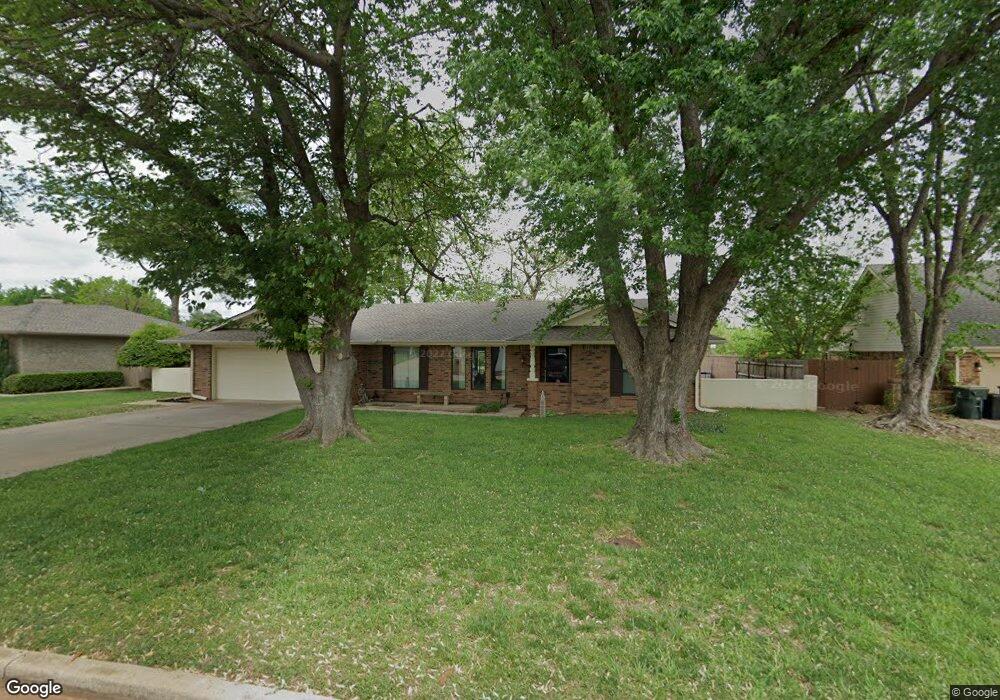 2112 W Club Rd, Duncan, OK 73533 - photo 1