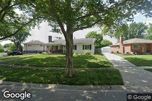 1091 Marland Dr N, Columbus, OH 43224