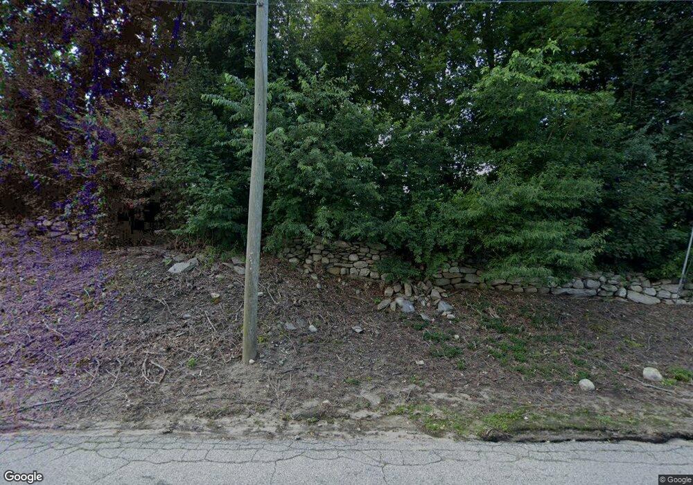 622 Fabyan Rd, North Grosvenordale, CT 06255 - photo 1