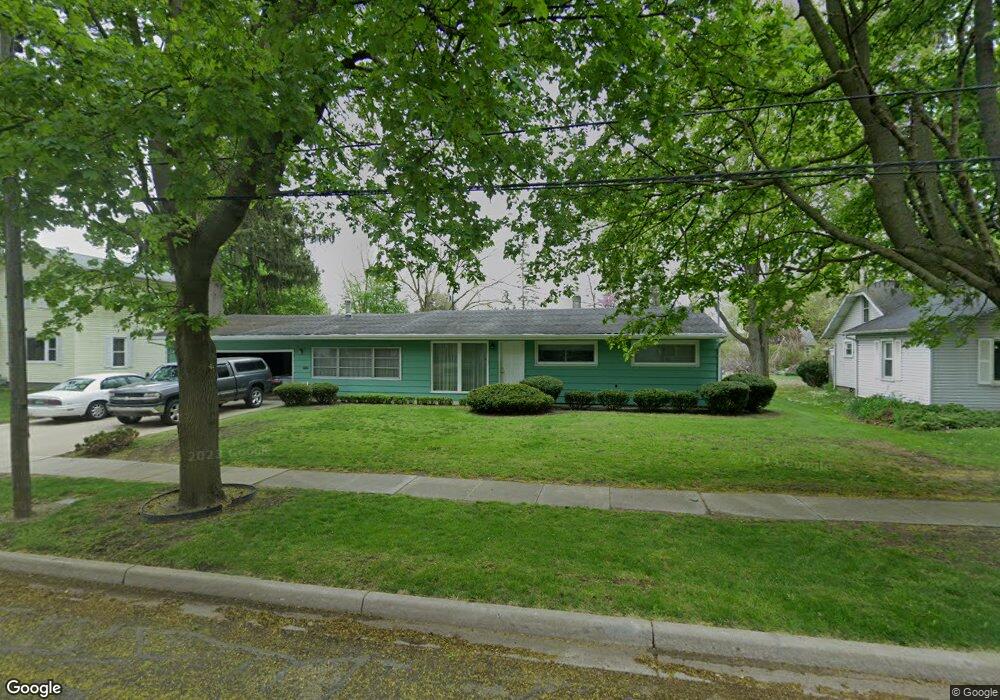 1231 Vine St, Adrian, MI 49221 - photo 1