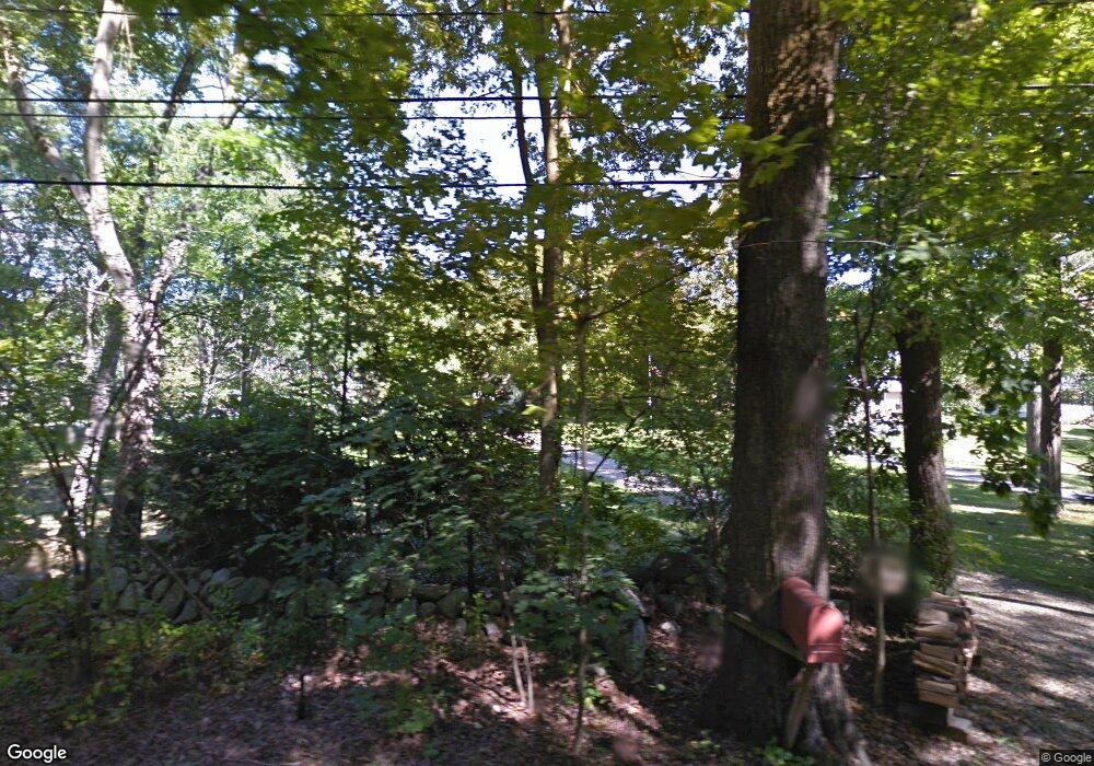 33 Robinson Rd, Lexington, MA 02420 - photo 1