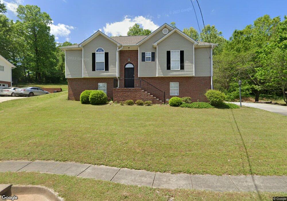 1952 Westridge Dr, Birmingham, AL 35235 - photo 1