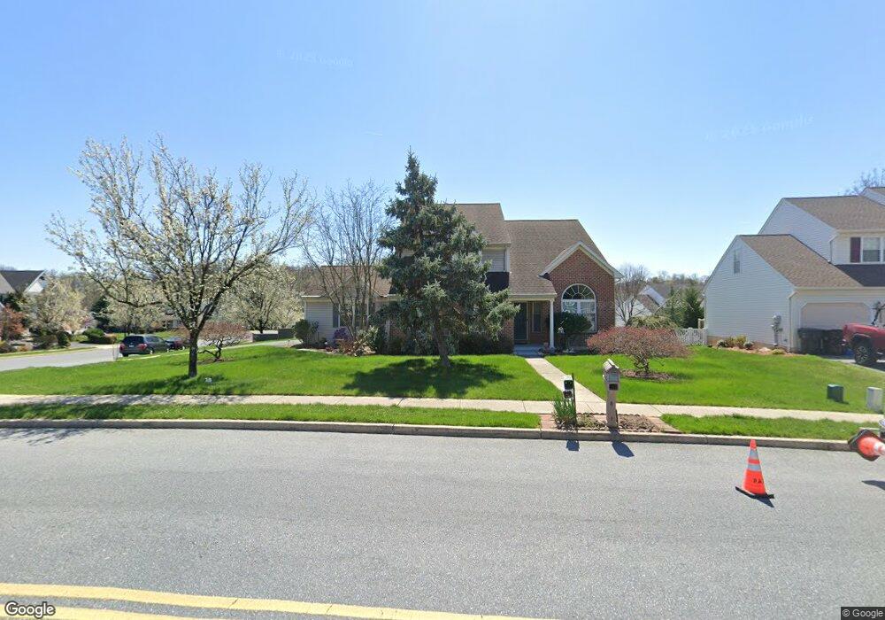 389 Pennsylvania Ave, Reading, PA 19606 - photo 1