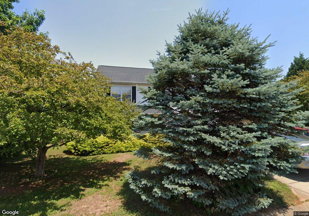 920 Ashland Ave, Statesville, NC 28677 - photo 1