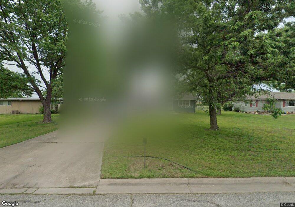 3019 Chess Ave, Parsons, KS 67357 - photo 1