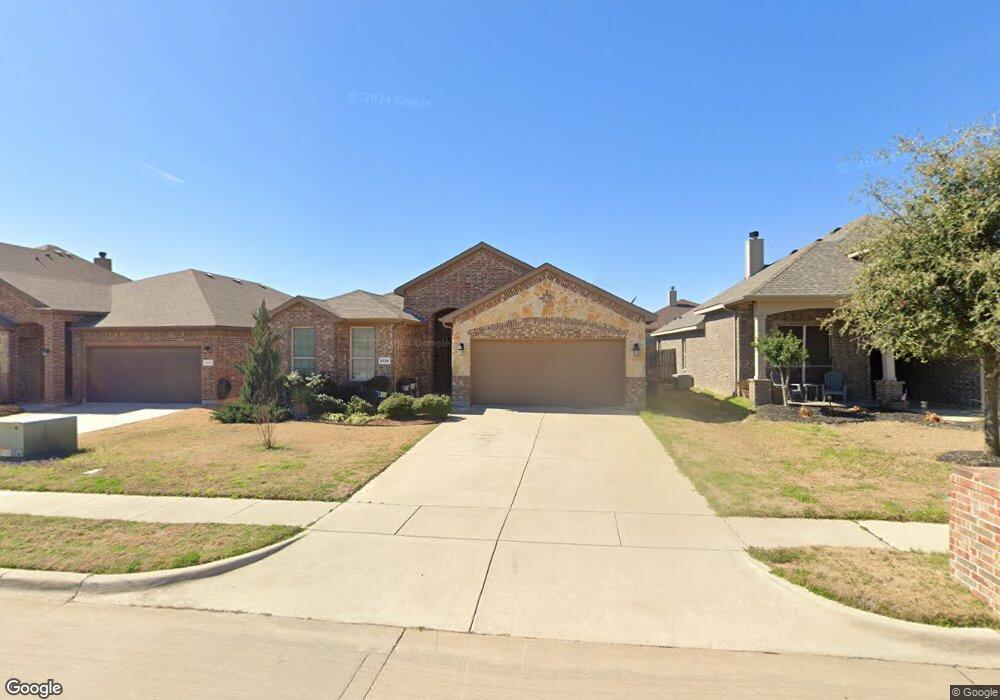 1229 Scott Dr, Weatherford, TX 76087 - photo 1