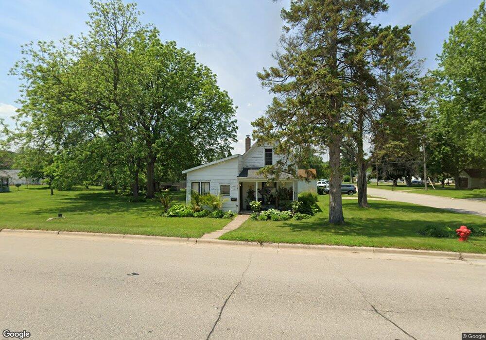 1146 S Main St, Zumbrota, MN 55992 - photo 1