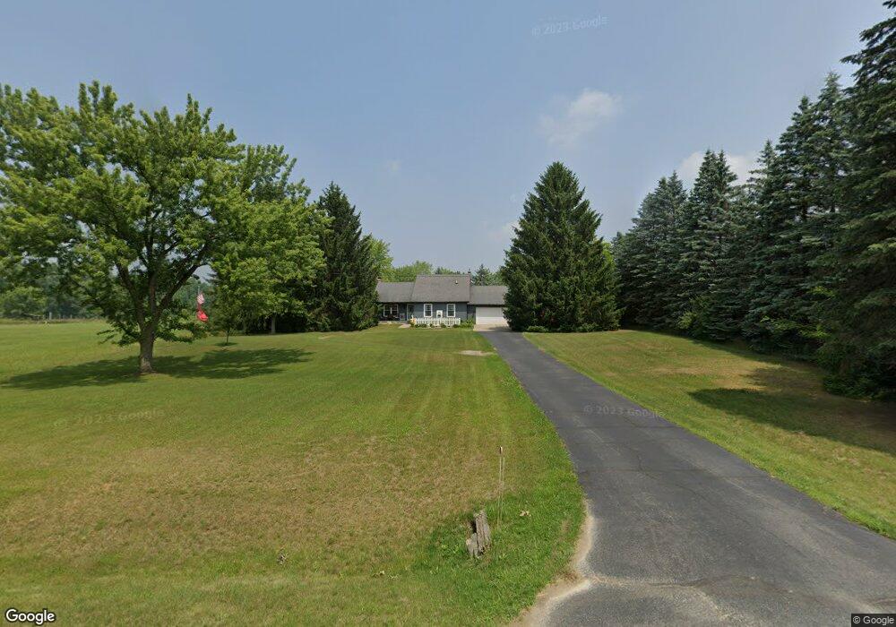 12365 E Richfield Rd, Davison, MI 48423 - photo 1