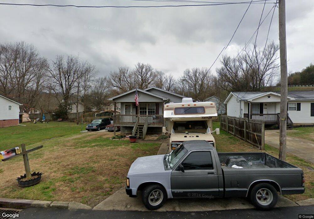 1706 Orlando Dr, Johnson City, TN 37601 - photo 1