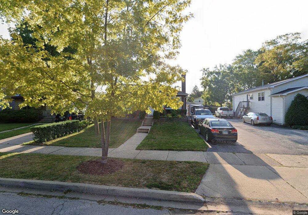 927 Westmoreland Ave, Waukegan, IL 60085 - photo 1