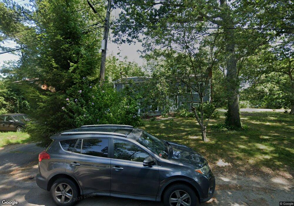 30 Overhill Rd, Wakefield, RI 02879 - photo 1