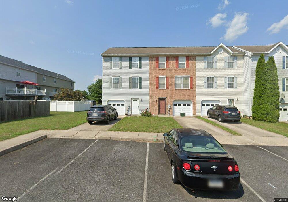 112 Apple Grove Ln unit 411, Littlestown, PA 17340 - photo 1