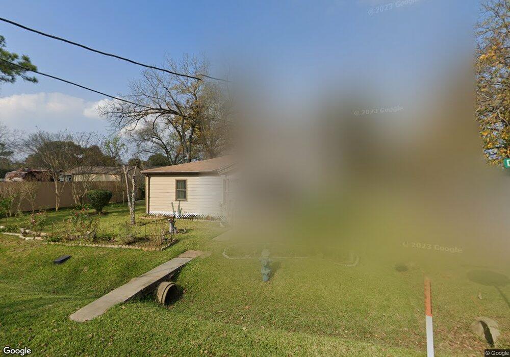 1302 De Soto St, Houston, TX 77091 - photo 1