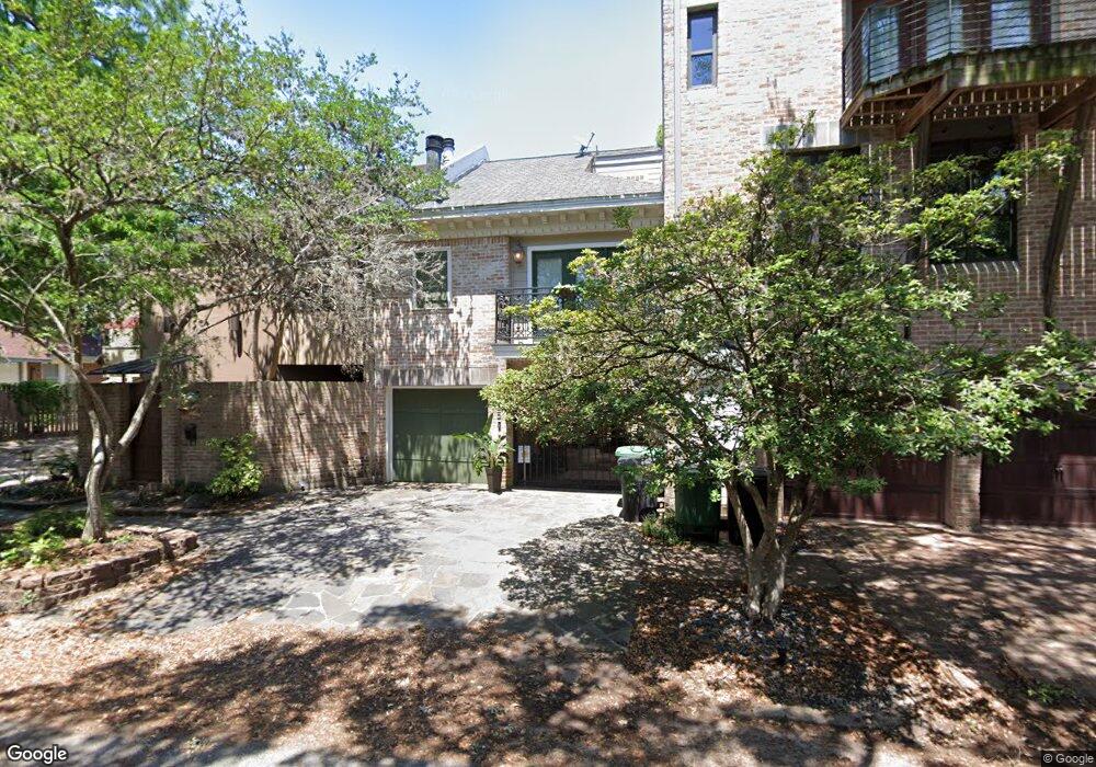 2555 Windsor St, Houston, TX 77006 - photo 1